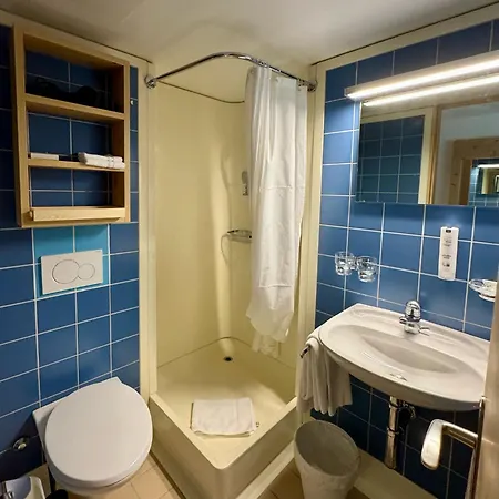 Hotel Kulm *